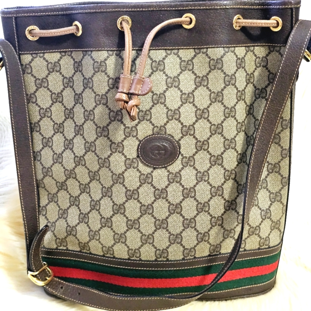 ❣️Gucci GG Supreme Web Sherry Line Bucket Bag❣️
